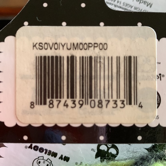 NWT Sanrio Yummy You Scarf by Twinkie Chan - Picture 4 of 4